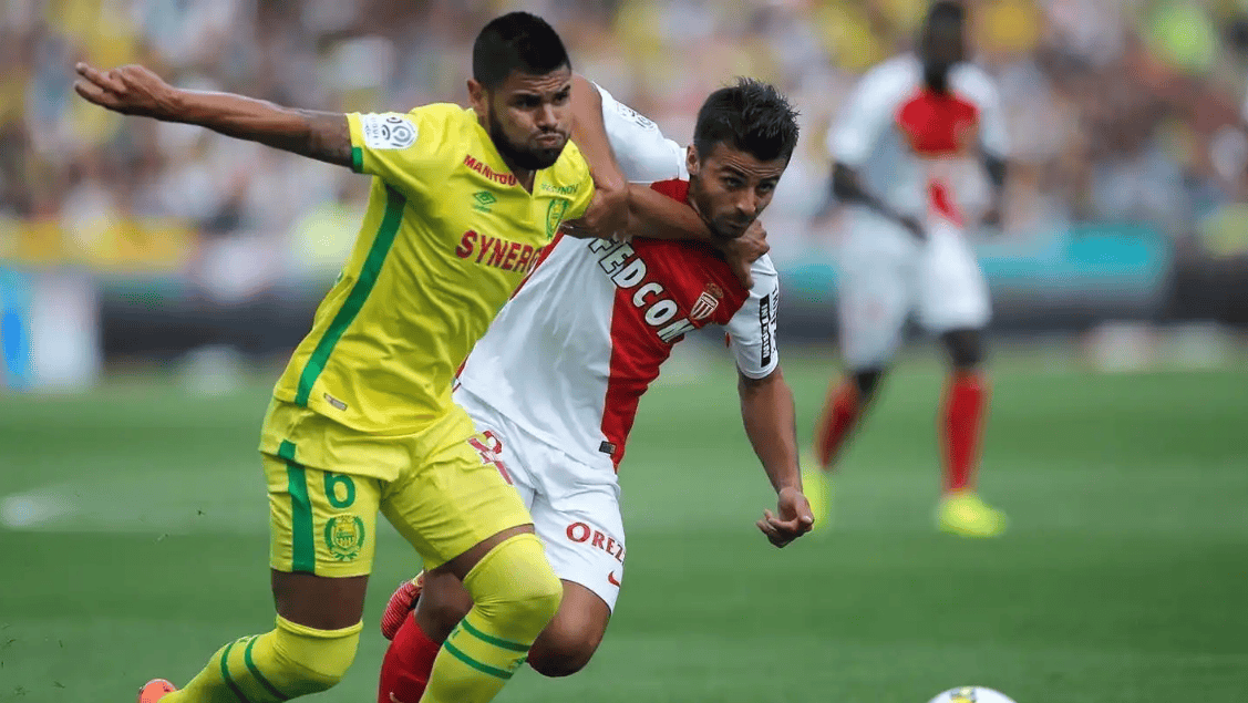 南特主场告捷,奠定主场优势 南特主场告捷,奠定主场优势