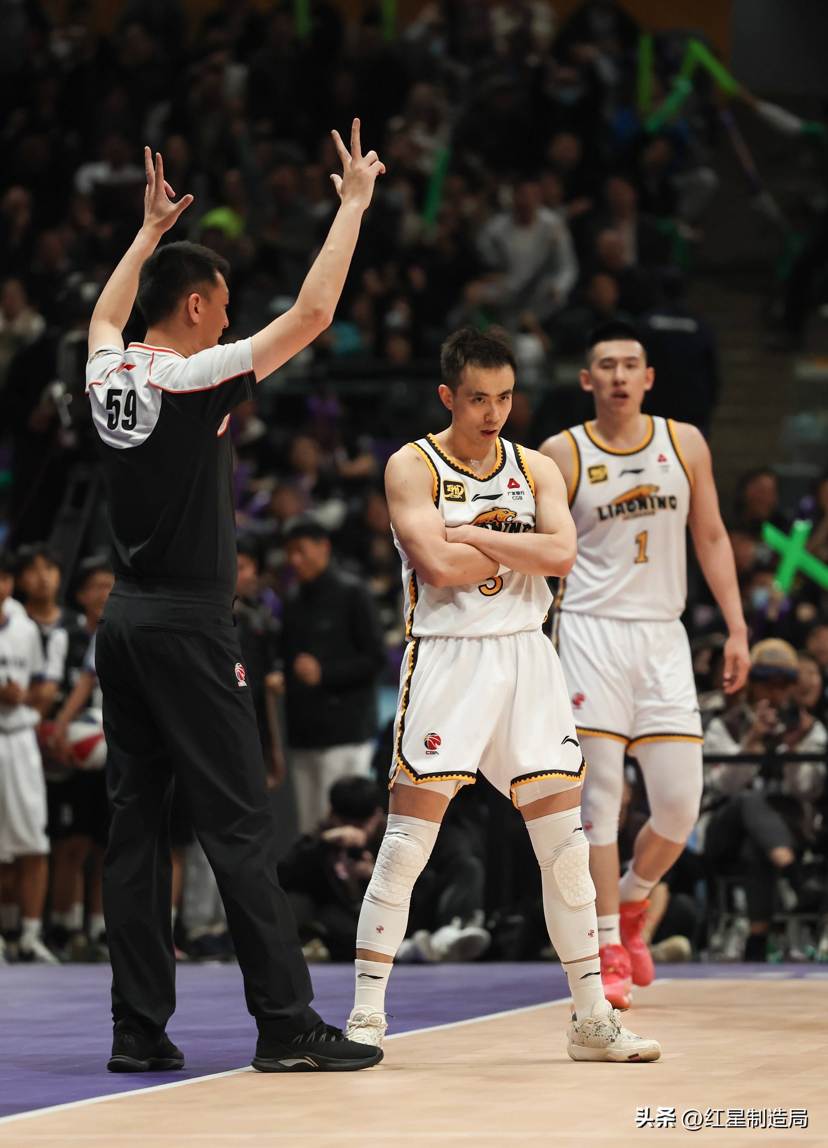 关于新疆男篮大胜北京,继续领跑联赛积分榜的信息 关于新疆男篮大胜北京,继续领跑联赛积分榜的信息