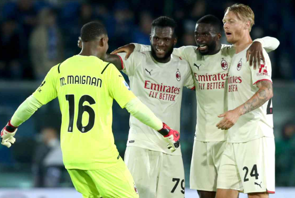 乐鱼vip注册-包含AC米兰队核心球员遭遇停赛，球队补强策略的词条