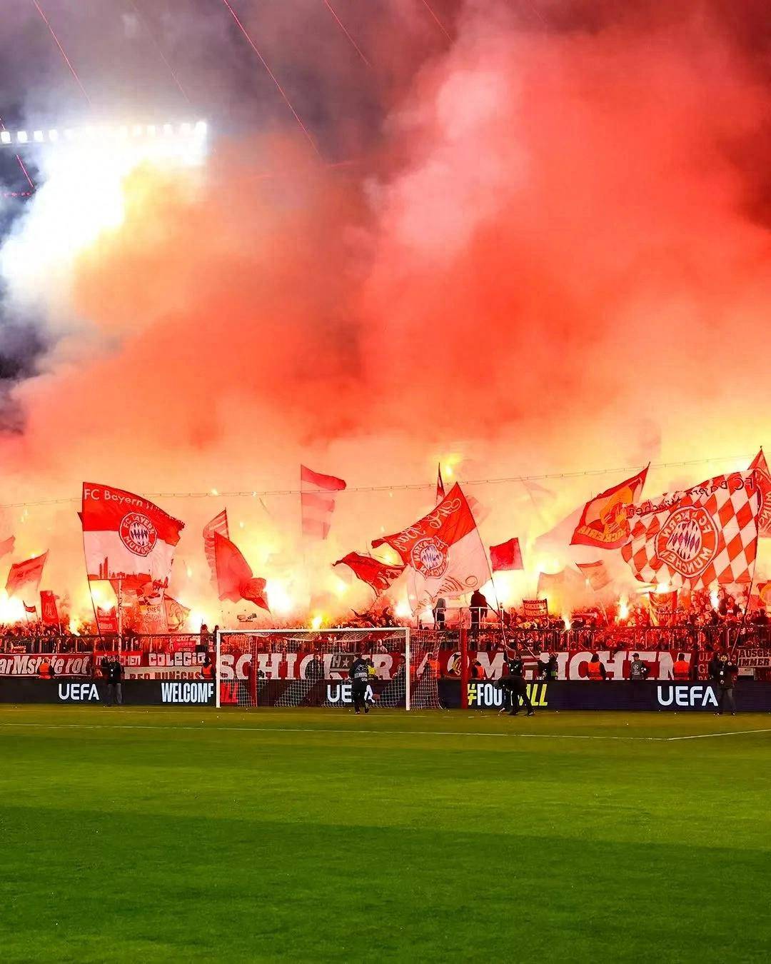 乐鱼体育线上网站-关于巴萨客场惜败拜仁，欧冠小组头名悬念重启的信息