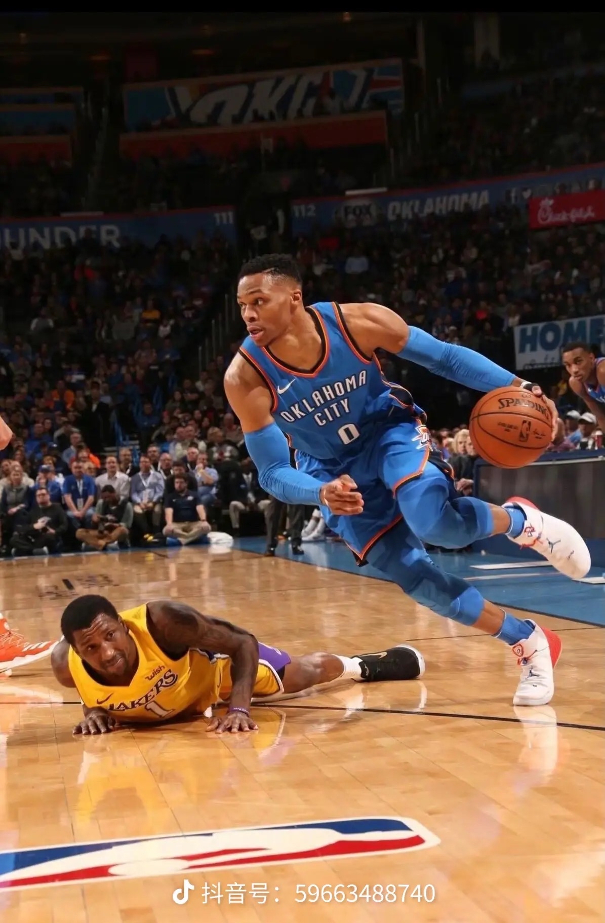 雄鹿B队碾压中国男篮,威斯布鲁克绝境逆转的简单介绍 雄鹿B队碾压中国男篮,威斯布鲁克绝境逆转的简单介绍