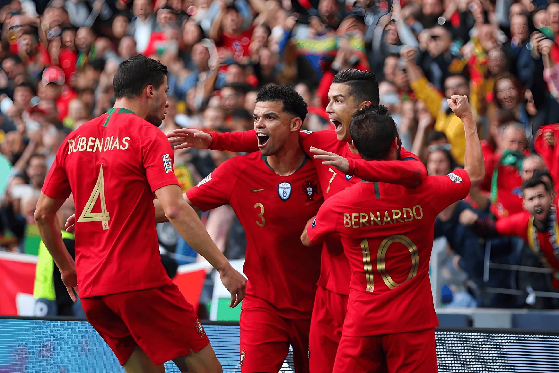 瑞士鏖战中国,C罗三分雨点燃全场 瑞士鏖战中国,C罗三分雨点燃全场